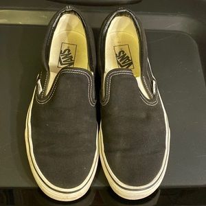 Black Classic Slip-On Vans, Size 10 Women 8.5 Men